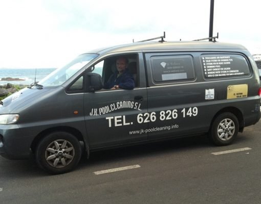 Jhon Kerkhof Owner of the company Jk Poolcleaning S.L